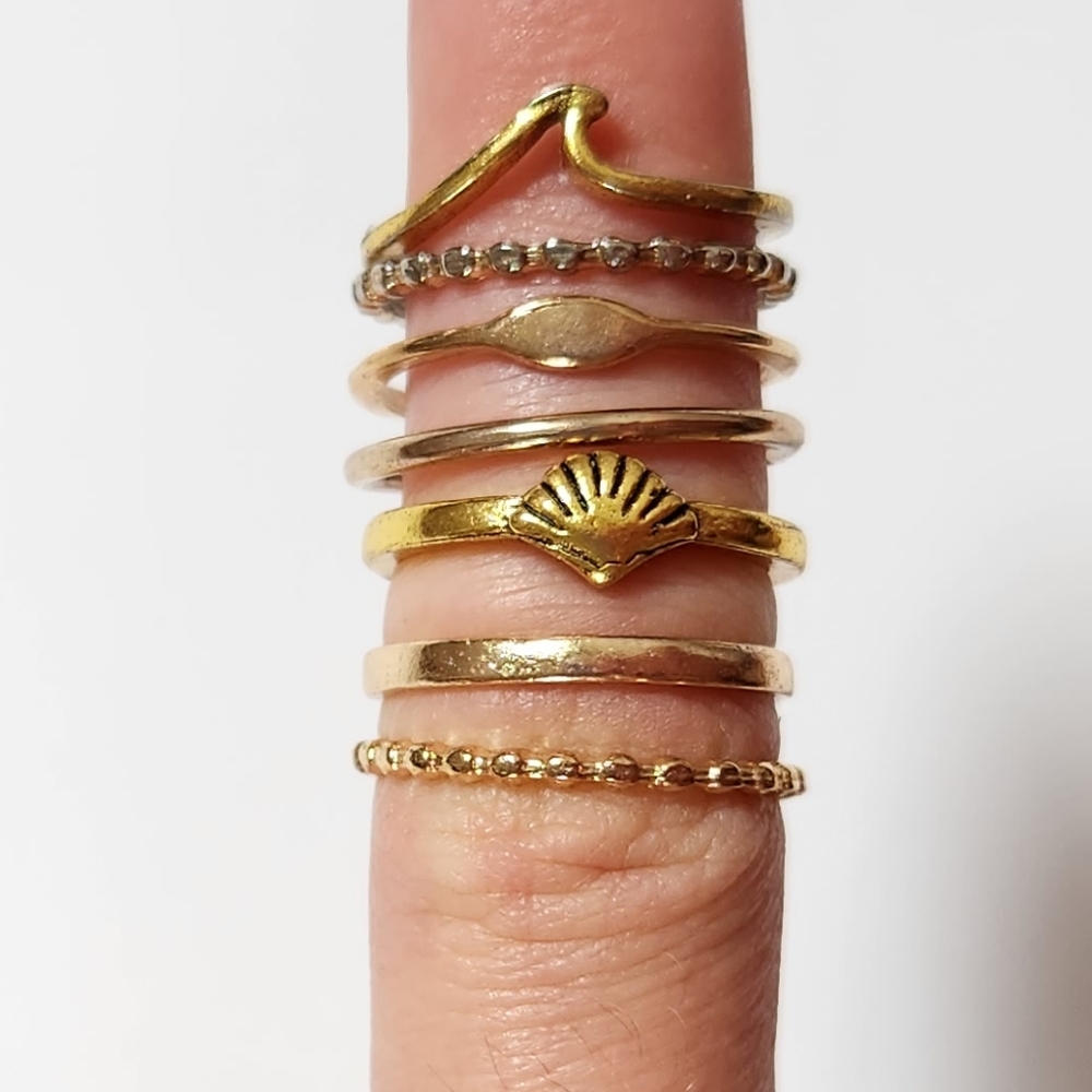 Gold Tone Rings Set - Picture 3 of 3